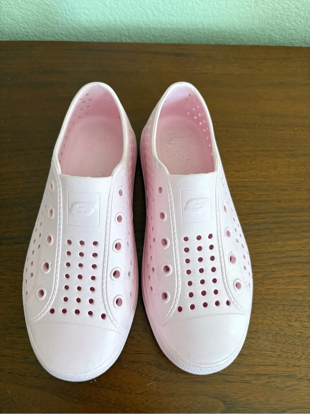 Skechers Kids Slip-On Lightweight Pink water shoes